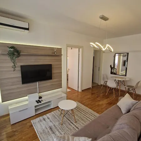 Appartamento Emily Lux Belgrade, Center *